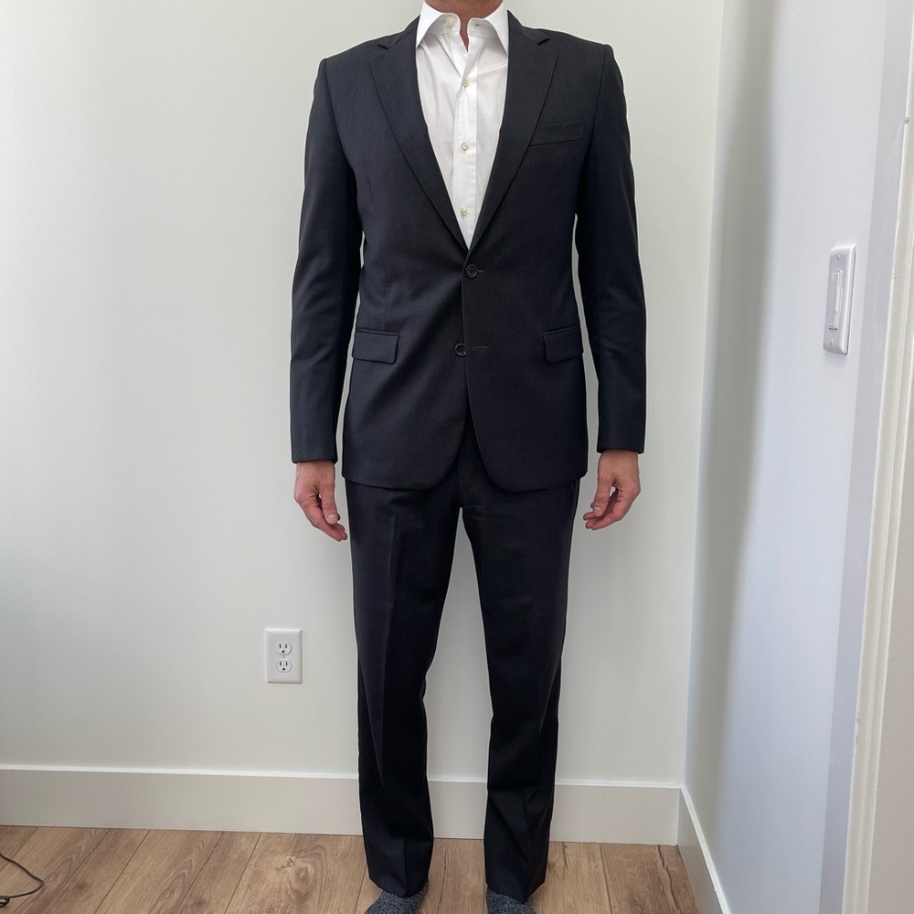 Brooks Brothers Men’s Fitzgerald Fit Two-Button 1818 Suit 40R/34W Charcoal Grey